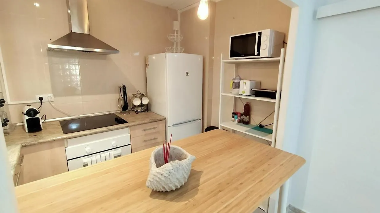 Hawaii Fira Barcelona Apartment L'Hospitalet de Llobregat 0*,  Spain