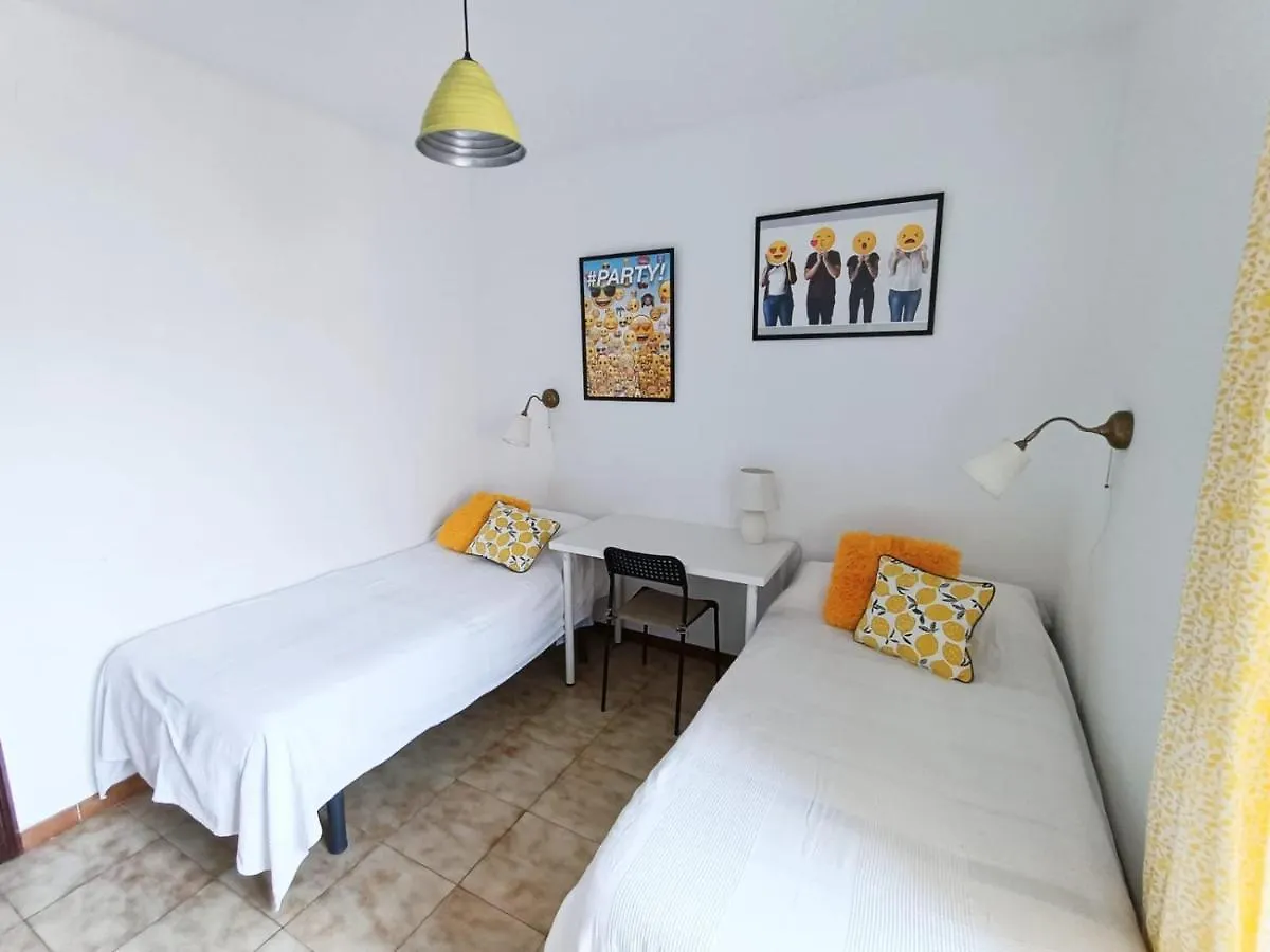 Hawaii Fira Barcelona Apartment L'Hospitalet de Llobregat Spain